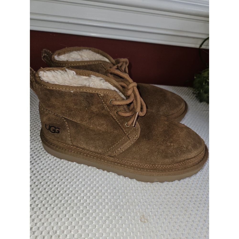 UGG Neumel Suede Lace-Up Chuka Boots Chestnut Brown - Really Good Condition Sz 5